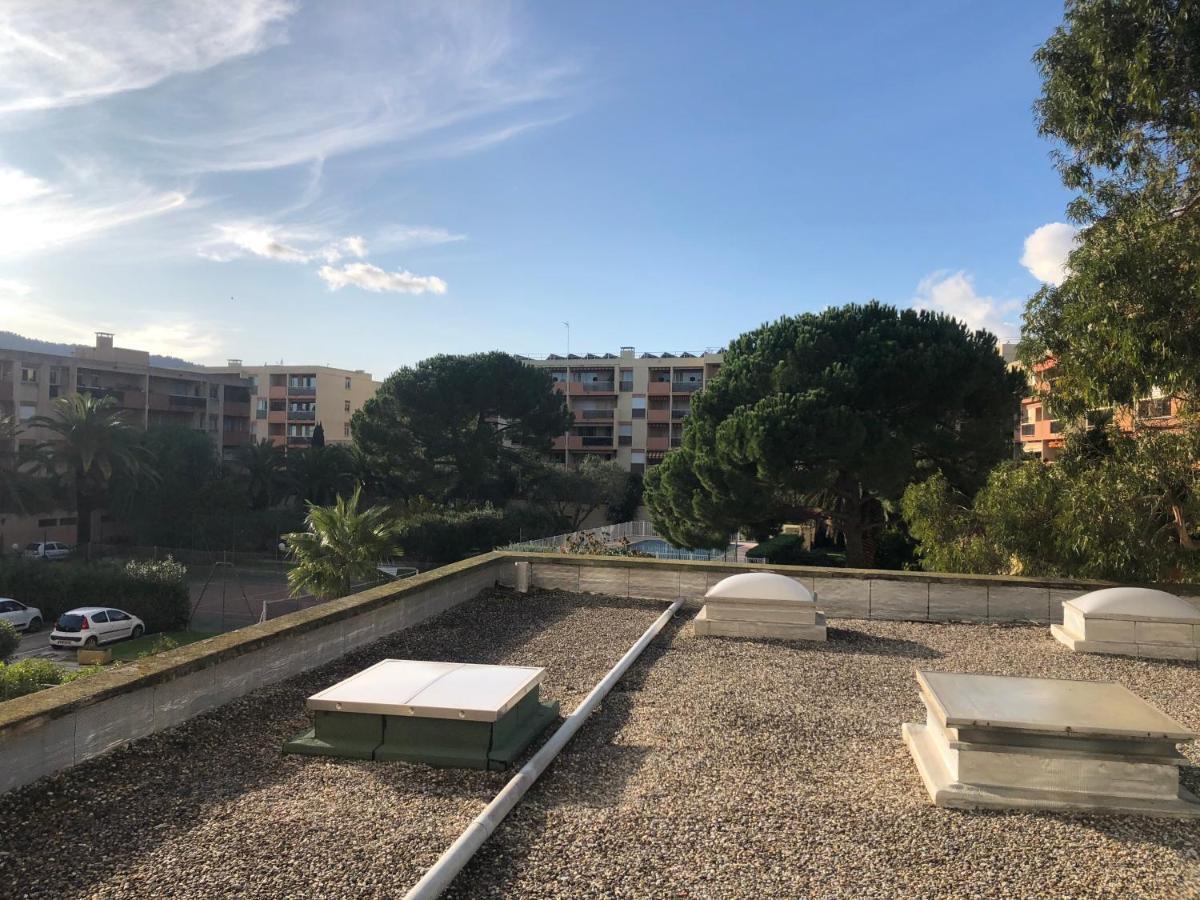 La Cle -Climatisation - Parking Prive - Ideale - Professionnels - Familles - Amis Hyères Eksteriør bilde